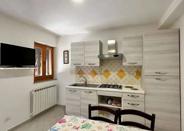 Estivi Anna E Pino * ריו מרינה