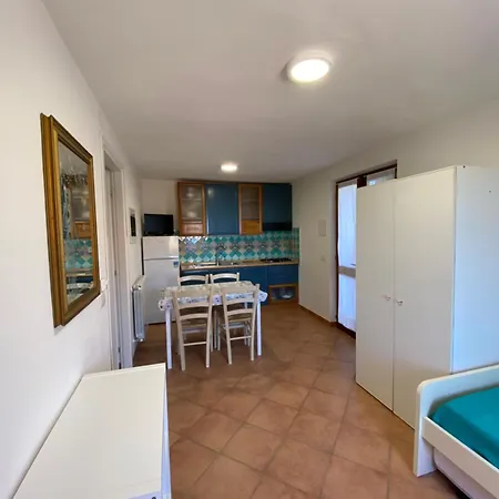 Appartamenti Estivi Anna E Pino *